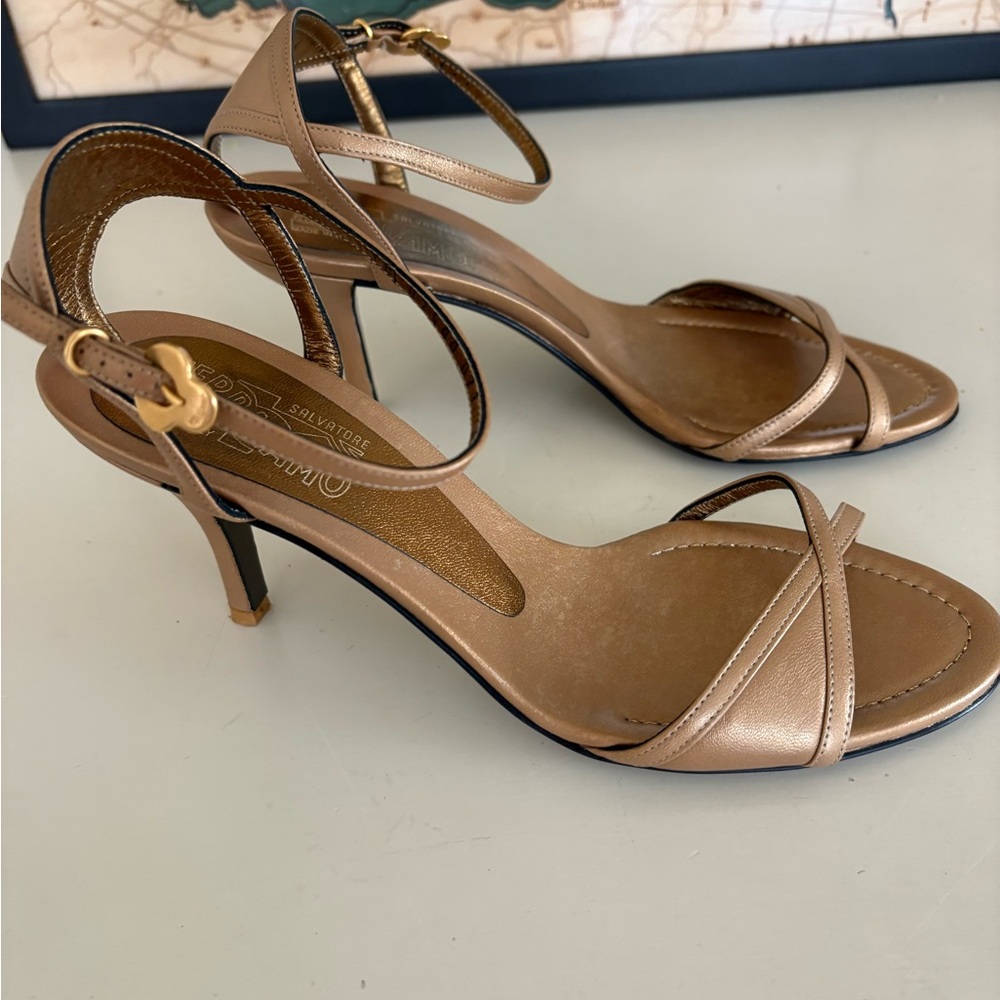 Salvatore Ferragamo Metallic Tan Strappy Ankle‑Strap Heels - Picture 4 of 8